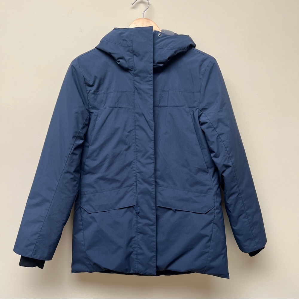 Blue Performance Jacket with Hood and Insulation